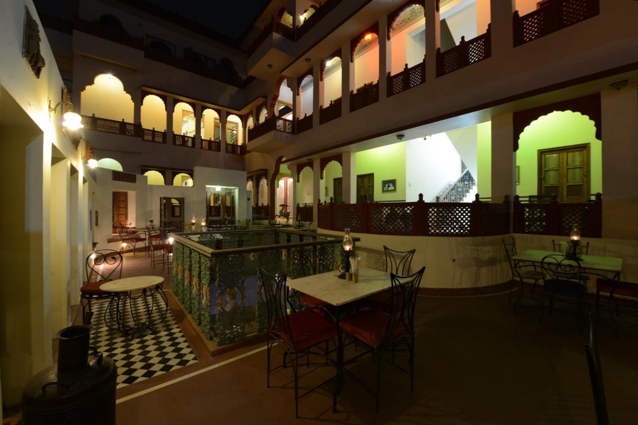 Hotel Harasar Haveli Bikaner Exteriör bild