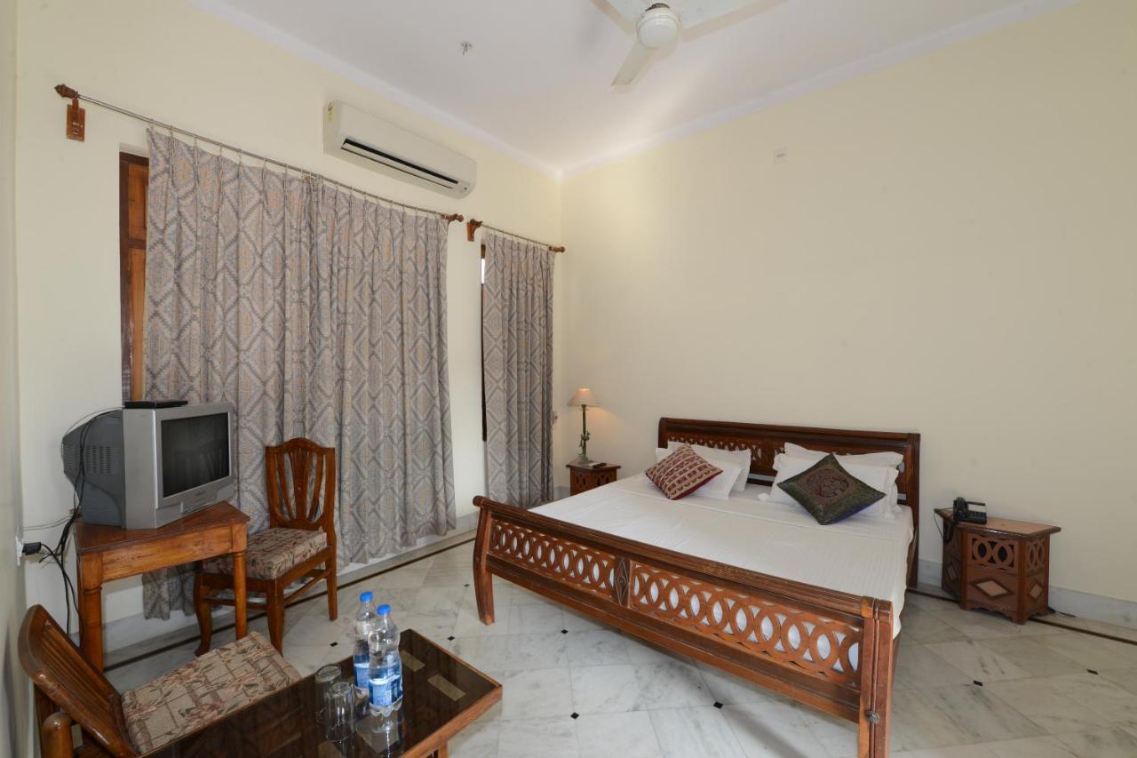 Hotel Harasar Haveli Bikaner Exteriör bild