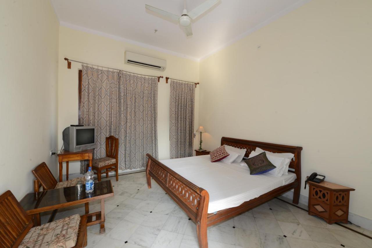 Hotel Harasar Haveli Bikaner Exteriör bild