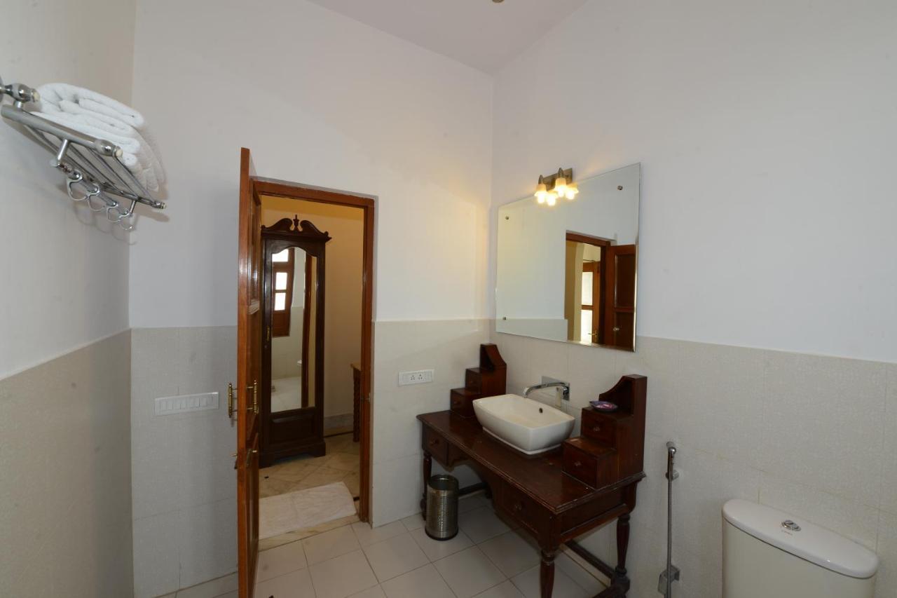 Hotel Harasar Haveli Bikaner Exteriör bild