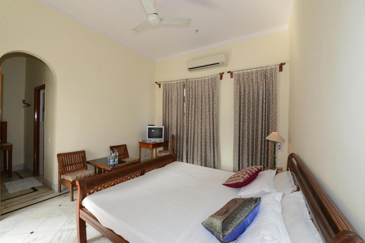 Hotel Harasar Haveli Bikaner Exteriör bild